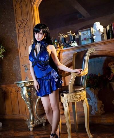 Hoshilily (星之迟迟) cosplay Tifa Lockhart – Final Fantasy